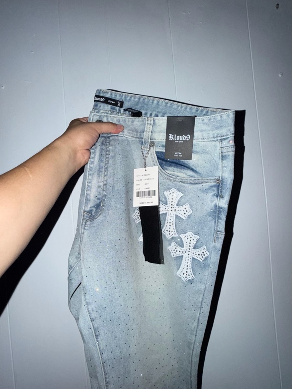 Men Light Wash Embellished Jeans in Light Blue